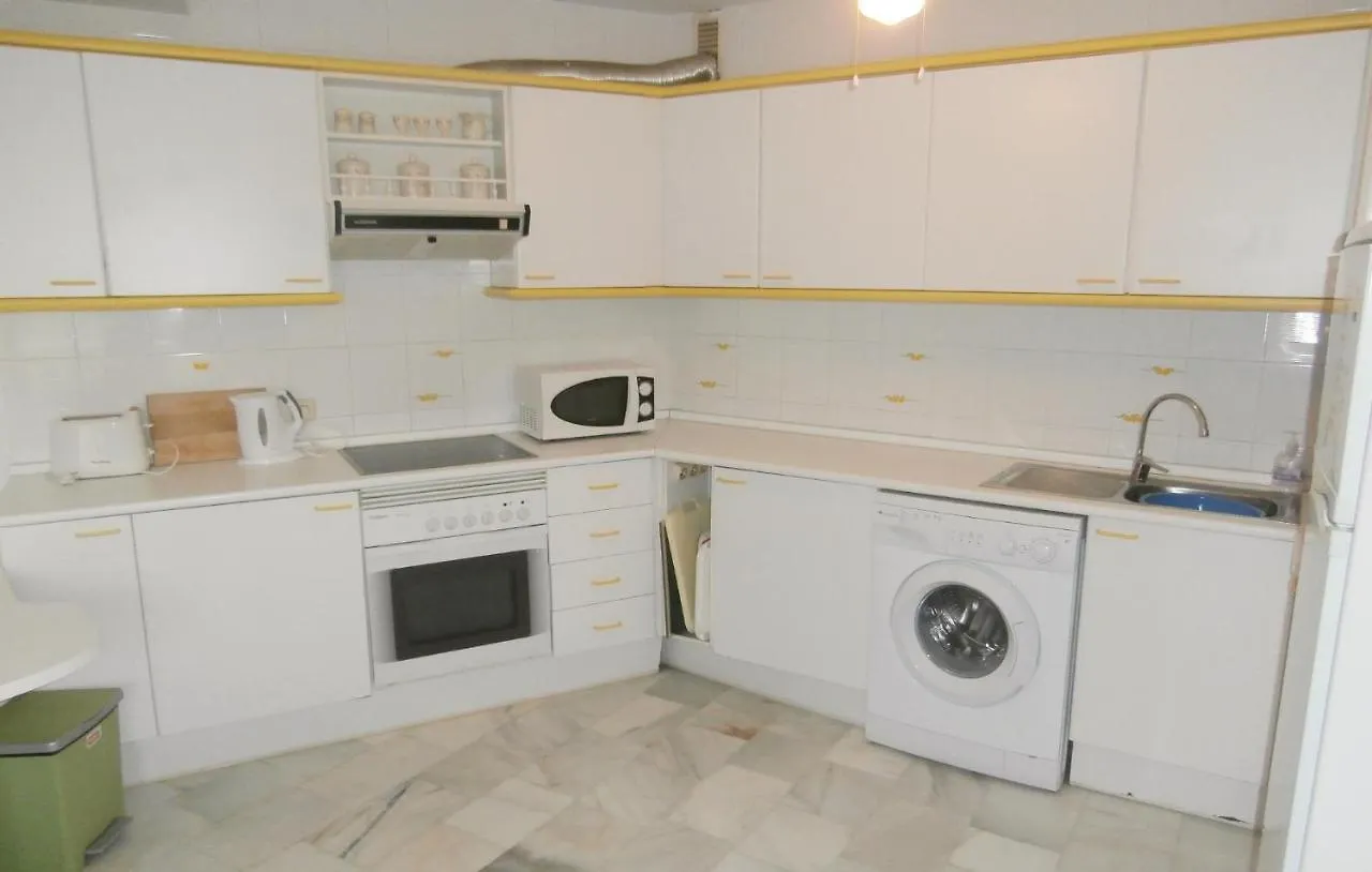 Stunning Apartment In Estepona With Wifi 0*,  スペイン